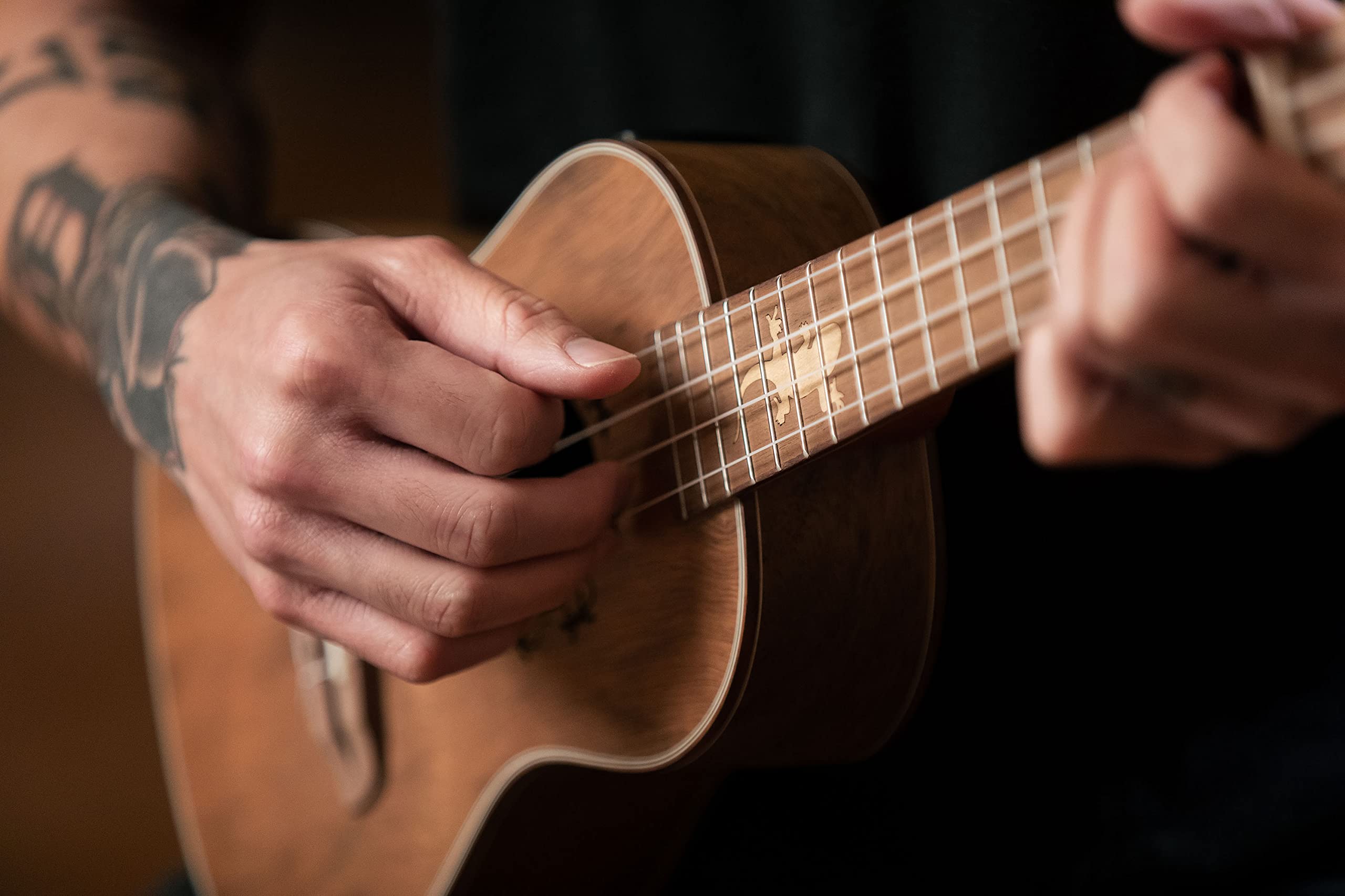 ortega-guitars-lizard-series-lizard-cc-gb-ukulele-concerto-elettro-acustico-pald image 6