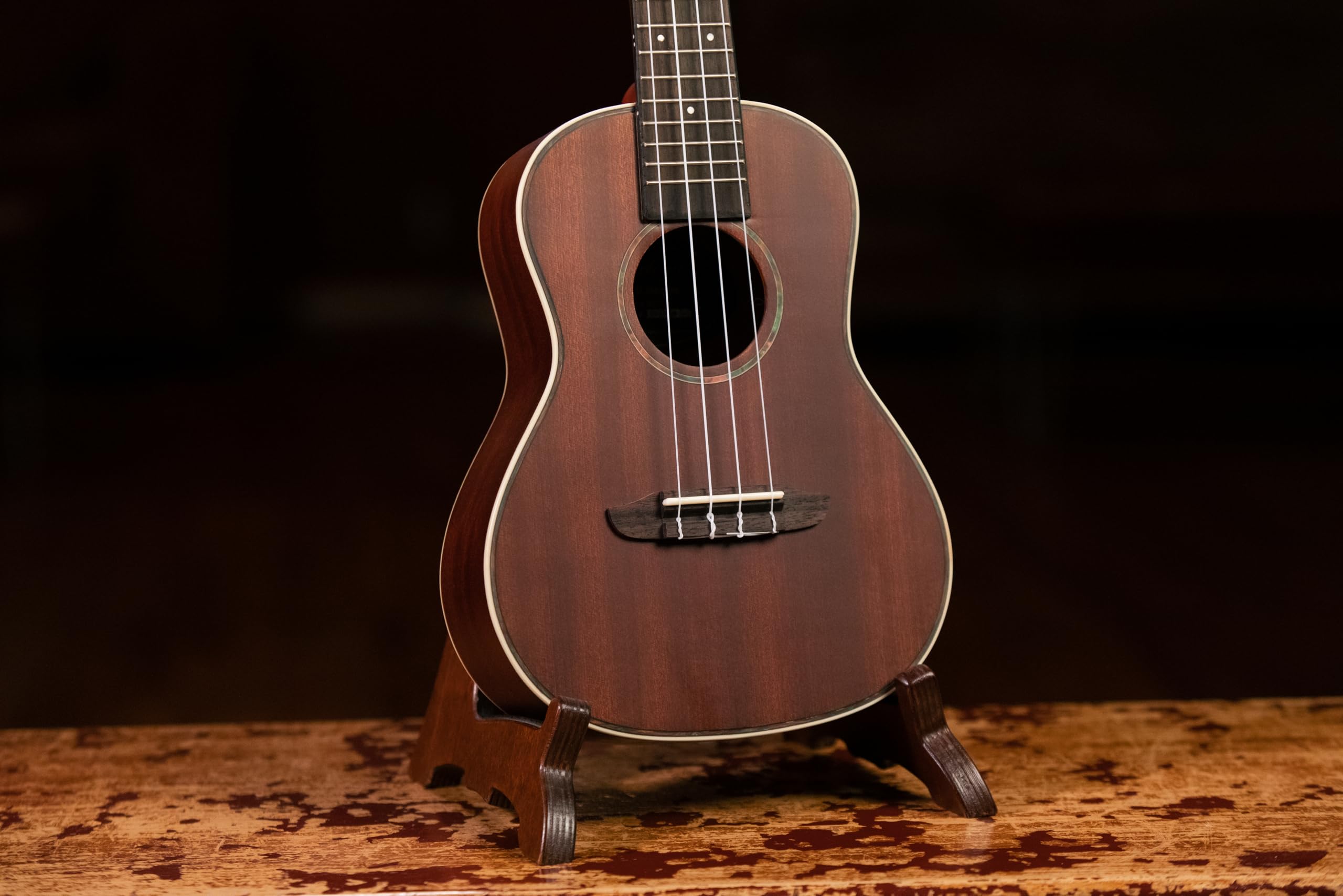 ortega-guitars-ru11-ukulele-concerto-timber-series-in-mogano-con-gig-bag image 2