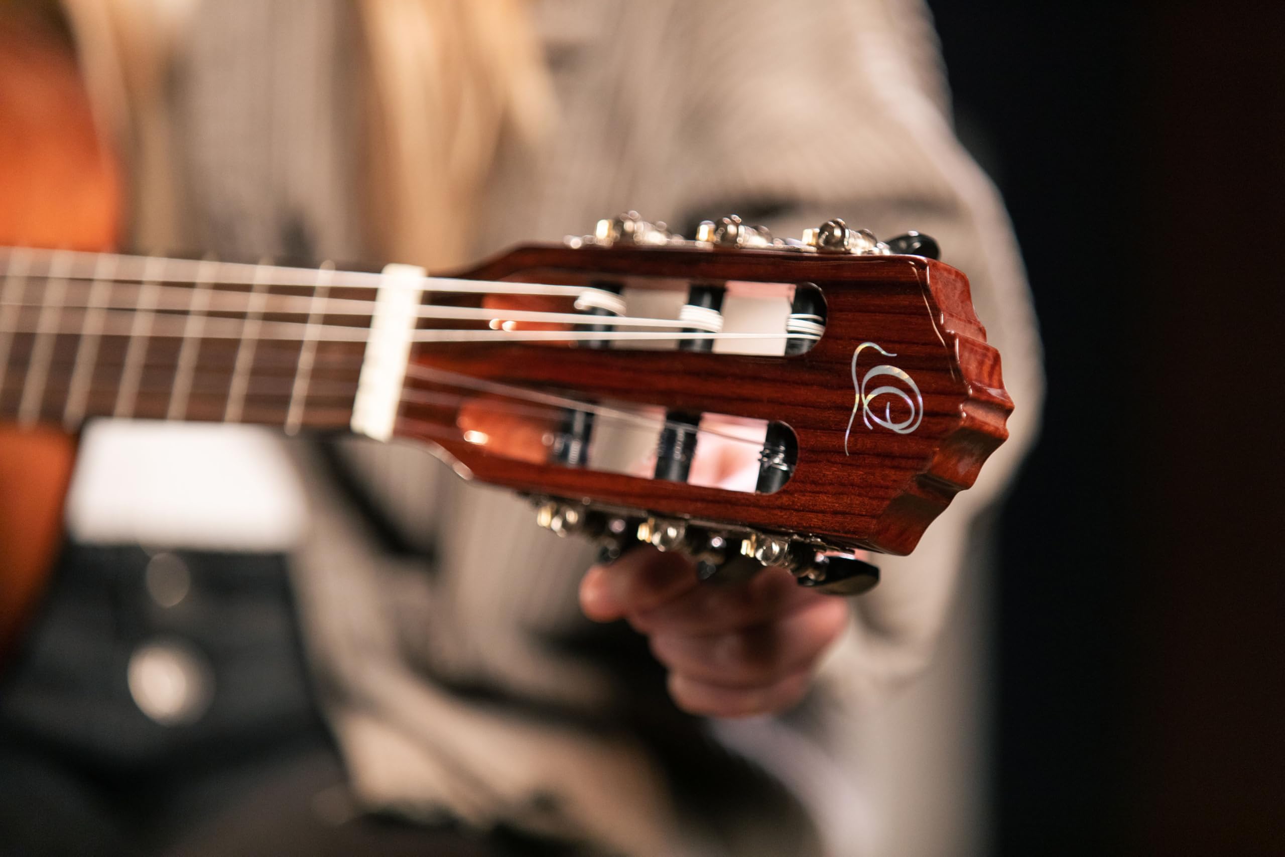 ortega-rst5-3-4-chitarra-classica-3-4-abete-catalpa-student-series image 8