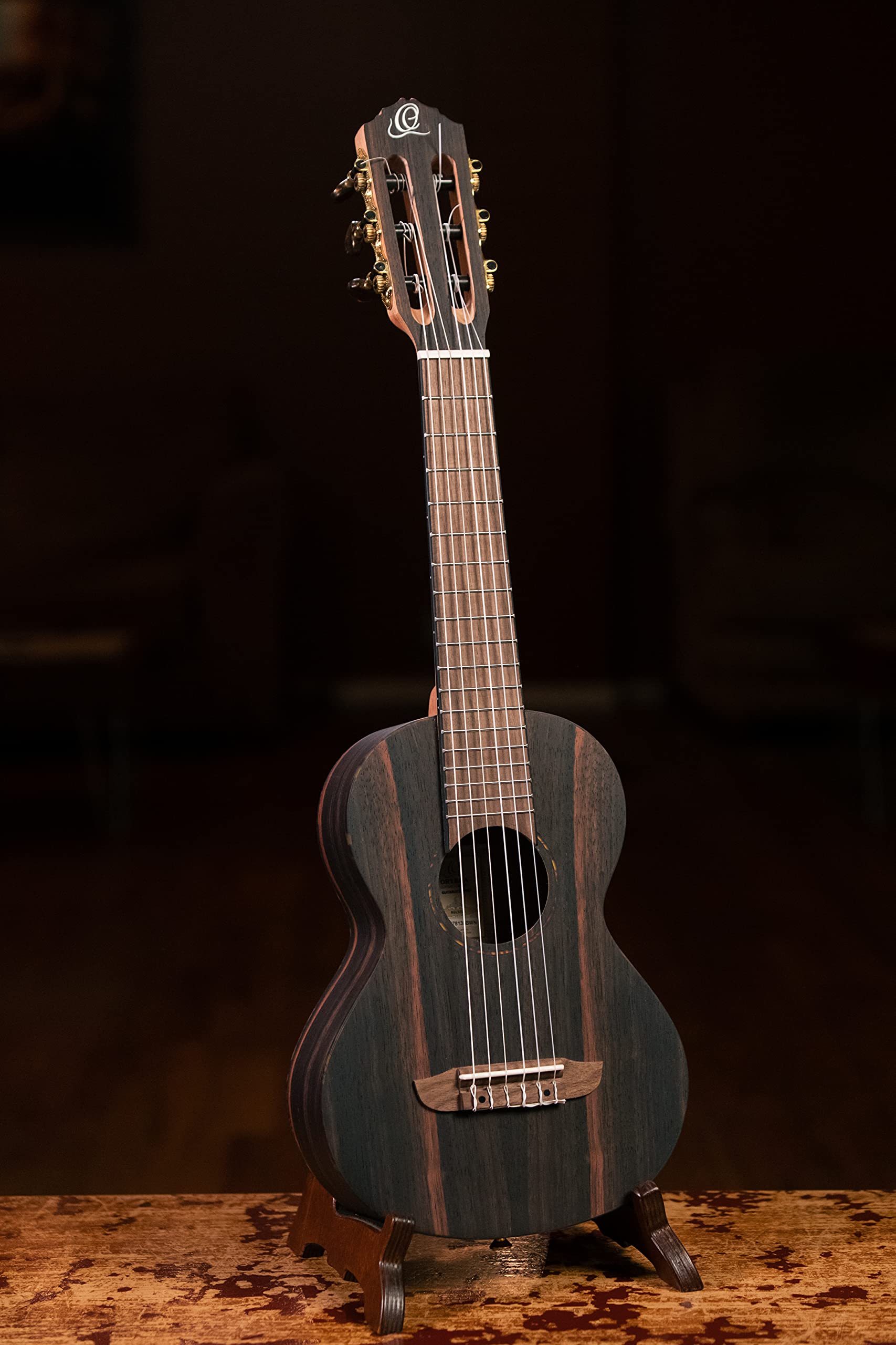 ortega-guitars-guitarlele-rgl5eb-travel-guitar-6-corde-ebano-e-mogano-serie-mini image 7