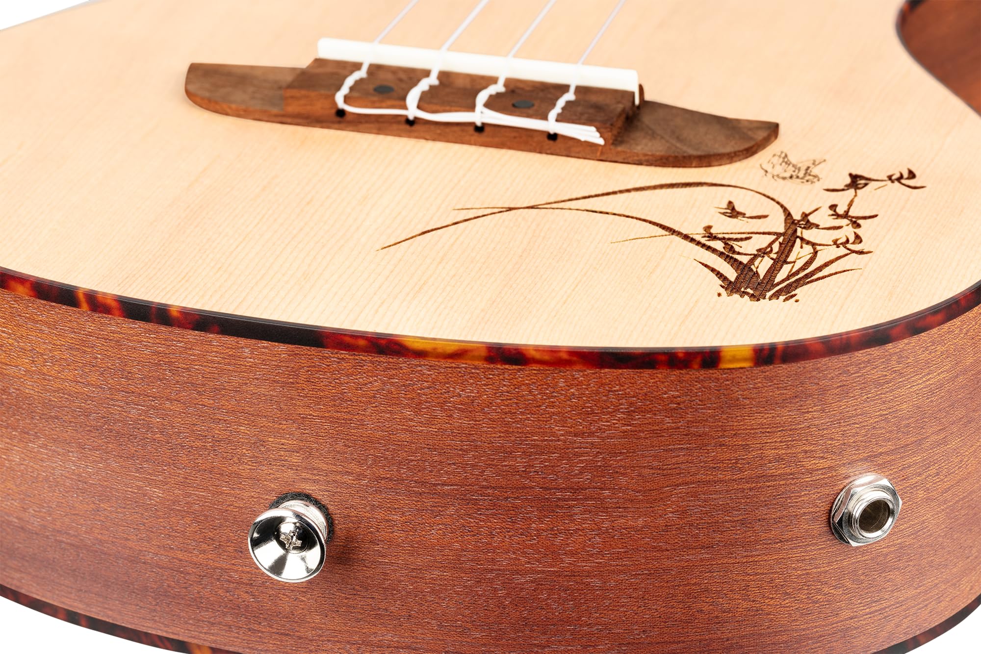 ortega-guitars-ru5ce-te-ukulele-tenore-elettrificato-abete-sapele-naturale image 6