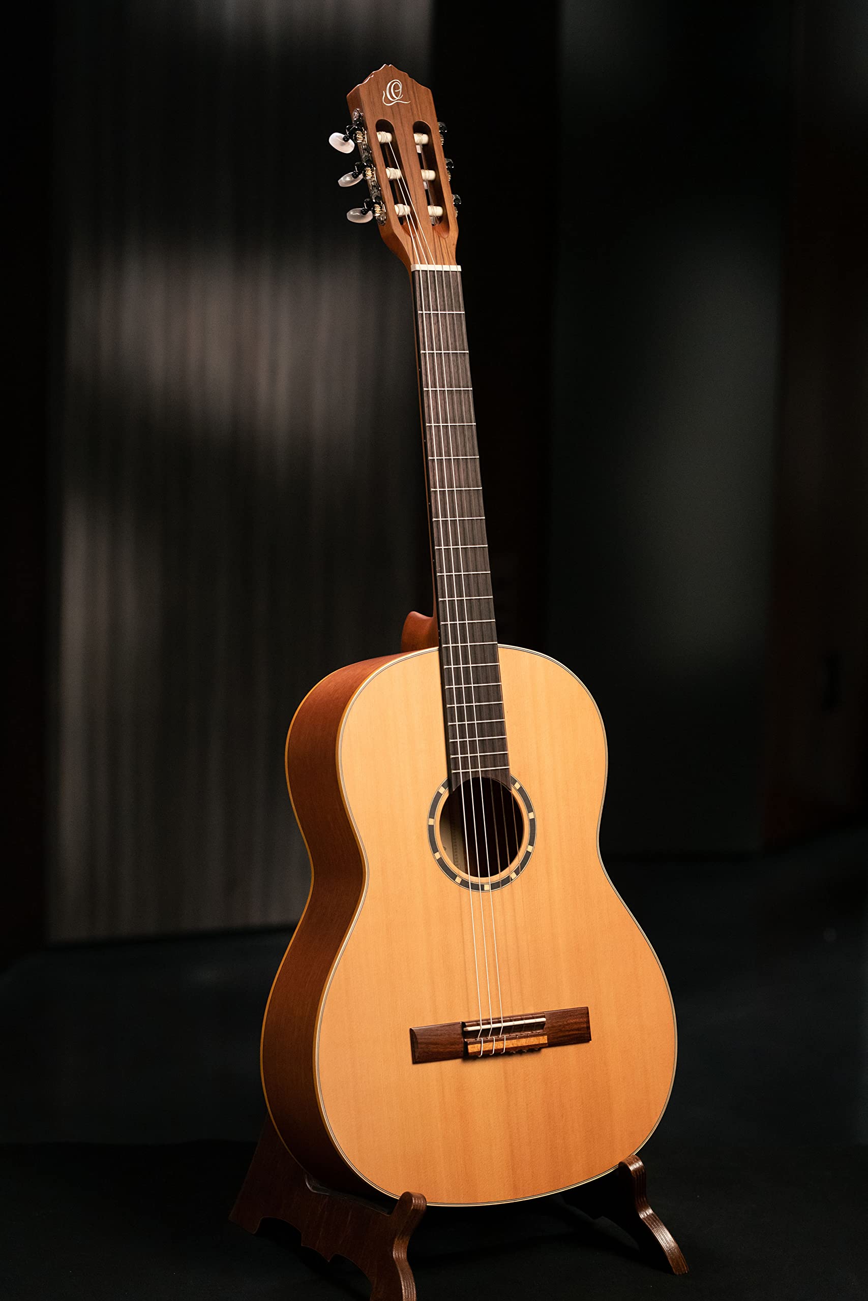 ortega-guitars-r122sn-chitarra-classica-4-4-slim-neck-cedro-con-gig-bag image 5