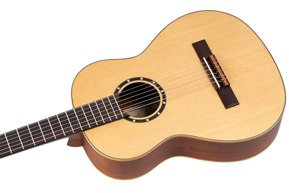 ortega-guitars-r121-3-4-chitarra-classica-3-4-mogano-abete-con-gig-bag image 3