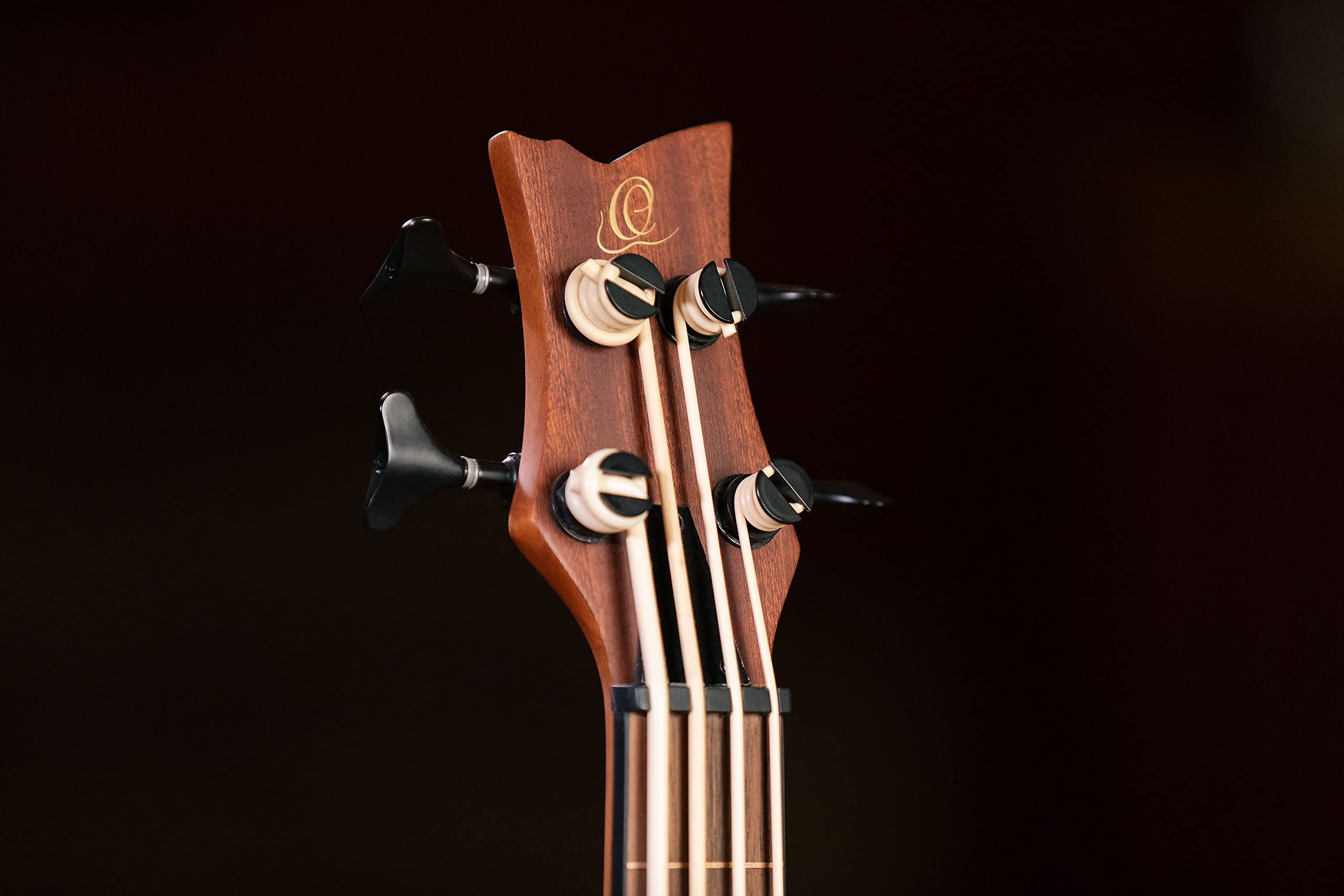 ortega-guitars-lizard-series-lizzy-pro-uke-bass-travel-fretless-elettro-acustico image 6