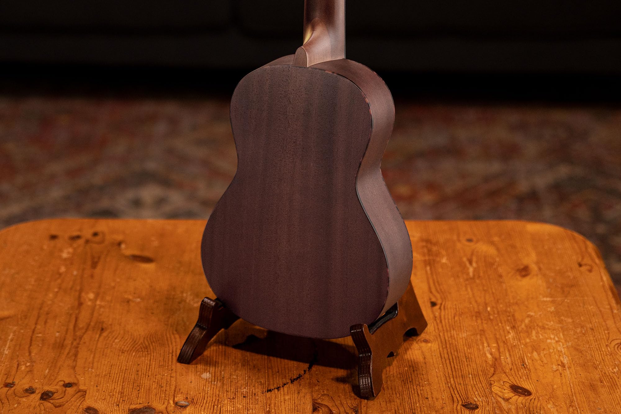 ortega-guitars-bonfire-series-ukulele-concerto-mancino-ru5l-abete-sapele-natural image 8