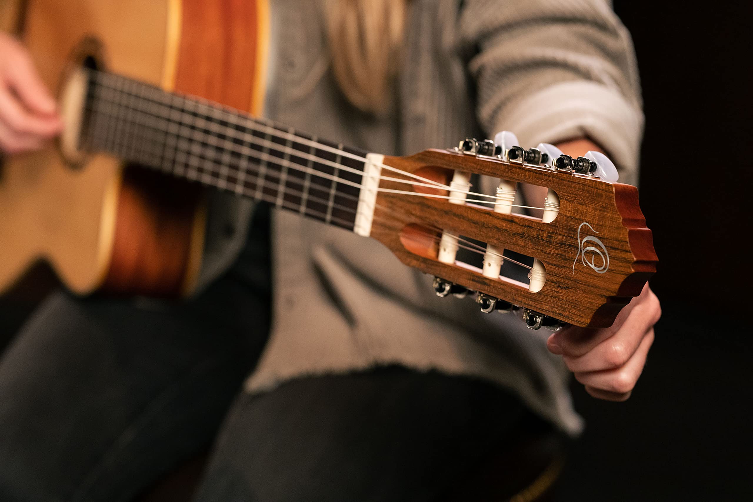 ortega-rce125sn-family-chitarra-classica-thinline-elettrificata-slim-neck-con-gi image 7