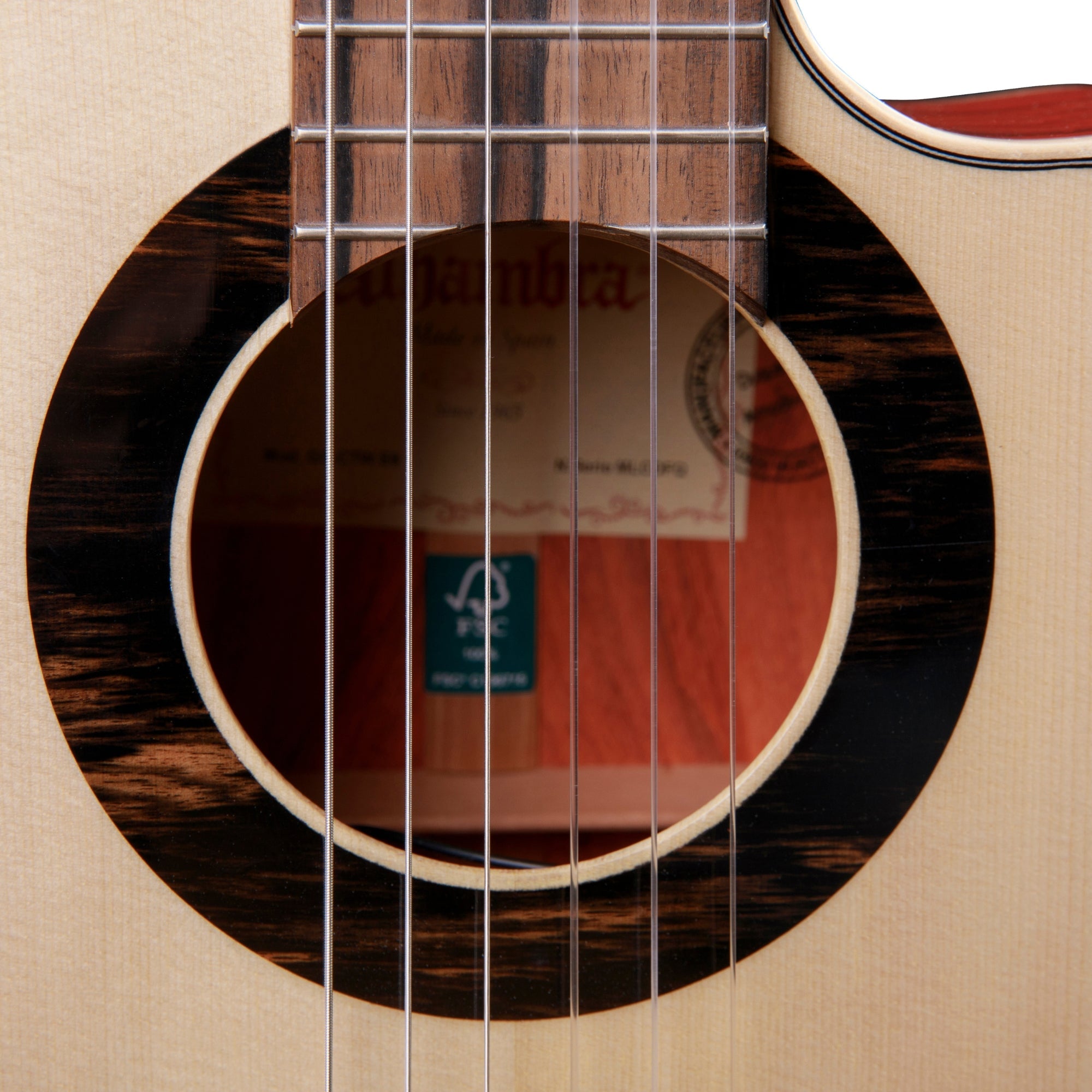 alhambra-guitarras-gs-cut-away-e8-chitarra-classica-elettrificata image 8