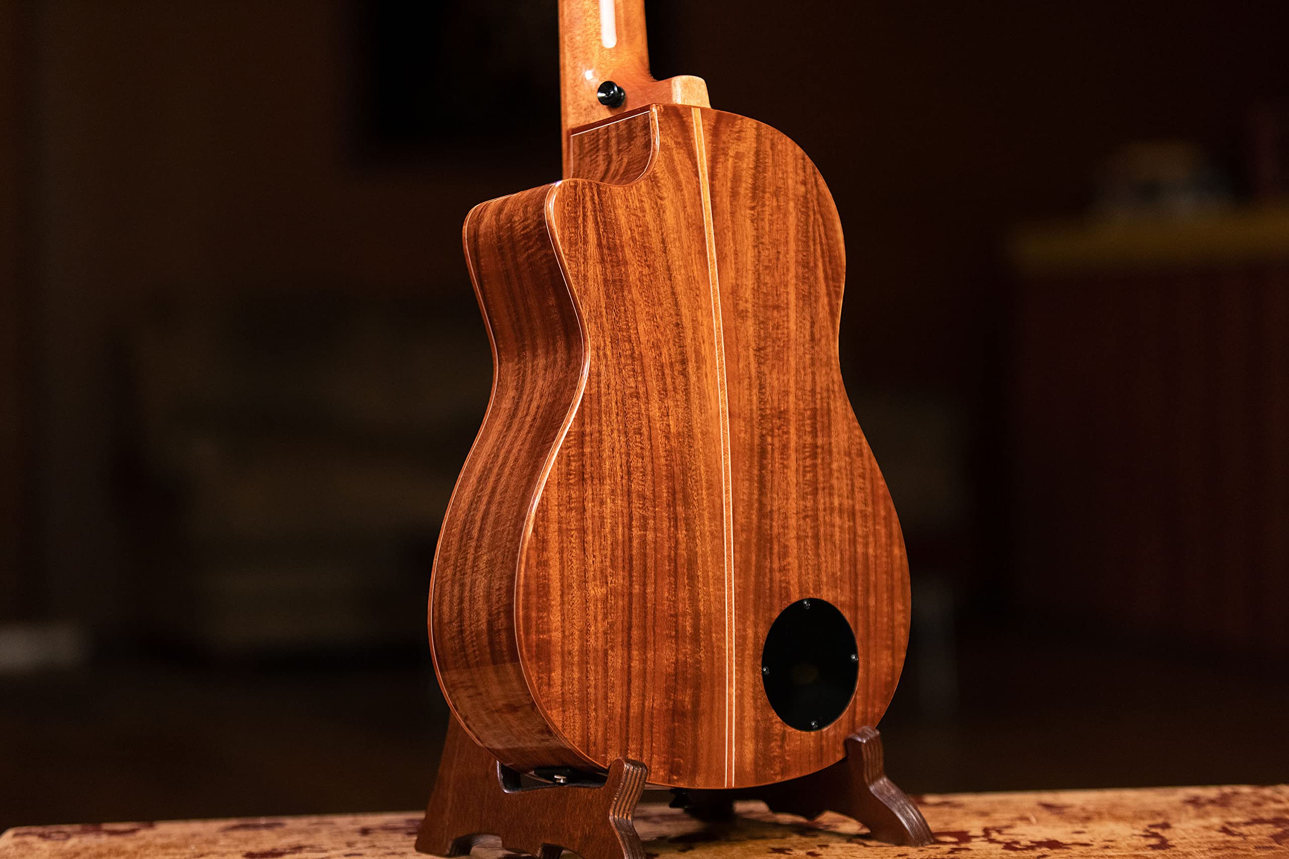 ortega-guitars-lizard-series-caiman-bs-gb-u-bass-elettro-acustico-con-gigbag image 5