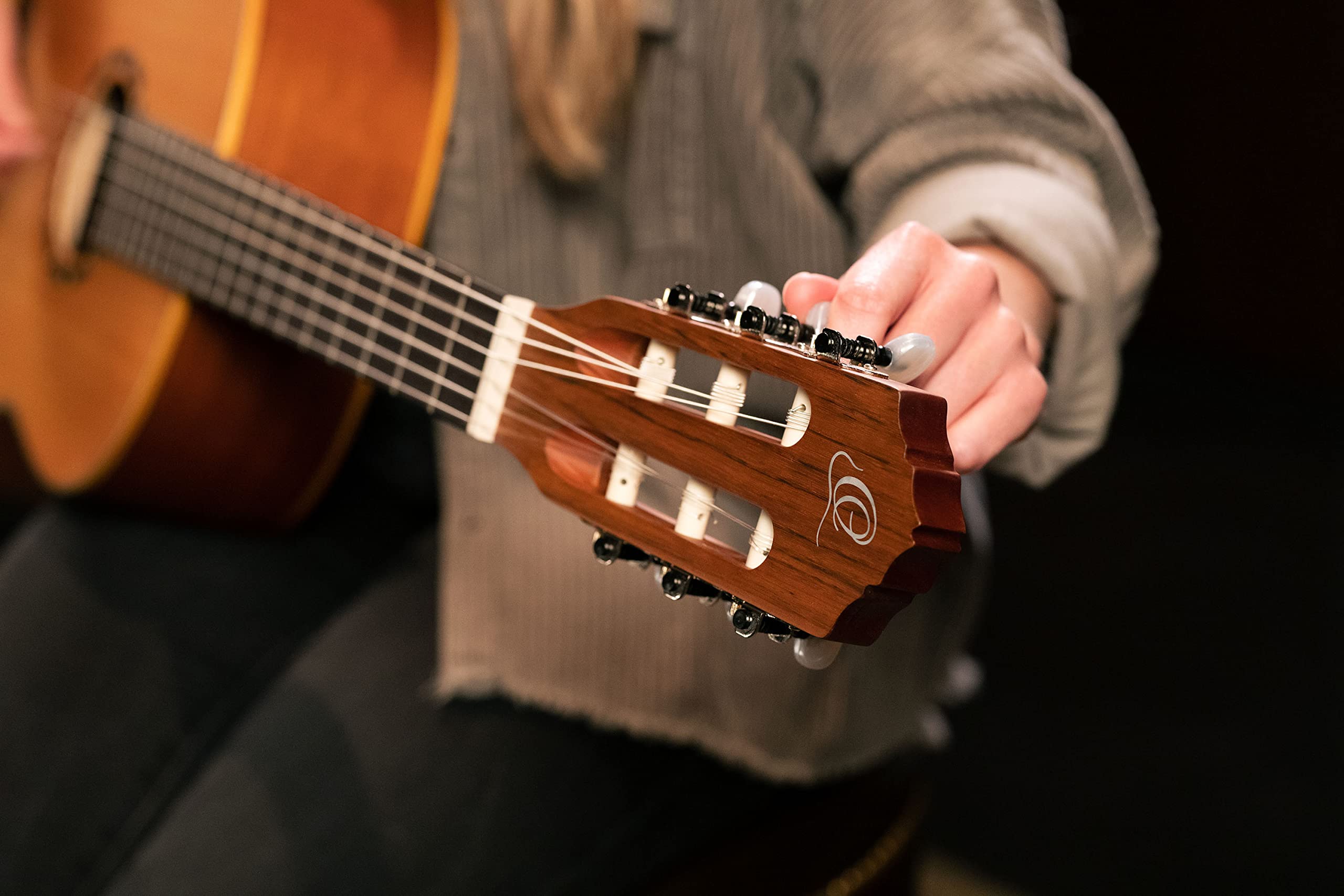 ortega-guitars-r122sn-chitarra-classica-4-4-slim-neck-cedro-con-gig-bag image 7