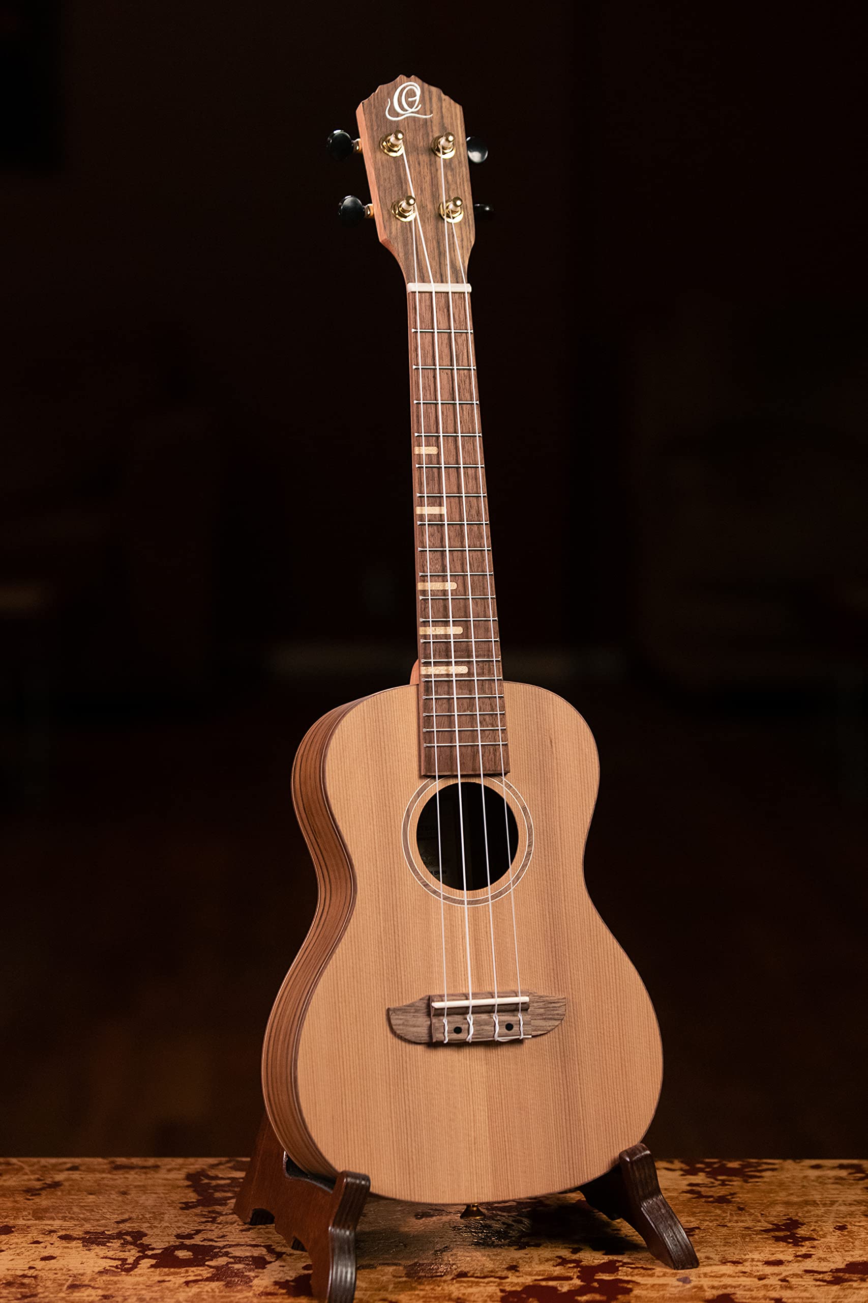 ortega-guitars-ruti-cc-ukulele-concerto-acustico-timber-series-cedro-noce-natura image 2