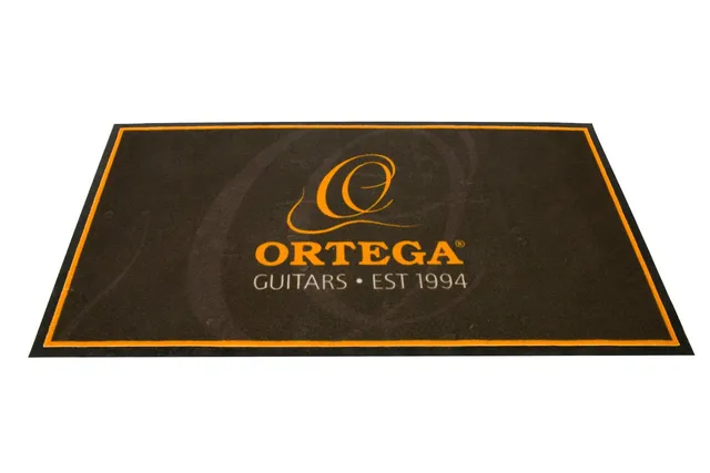 ortega-guitars-orug-tappeto-palco-antiscivolo-140x80-nero image 1
