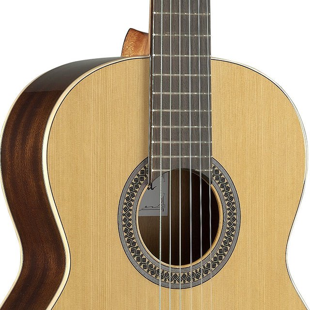 alhambra-guitarras-2-c-chitarra-classica-da-studio-2 image 3