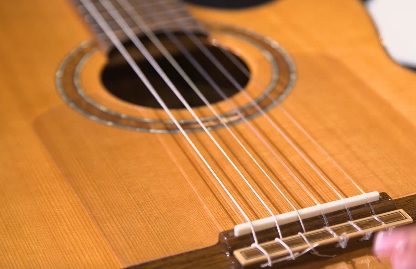 ortega-guitars-opg-flam2-battipenna-flamenco-trasparente-permanente image 3