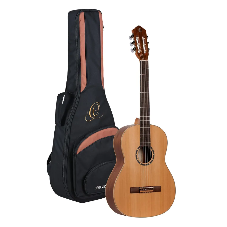 ortega-guitars-r122sn-chitarra-classica-4-4-slim-neck-cedro-con-gig-bag image 1
