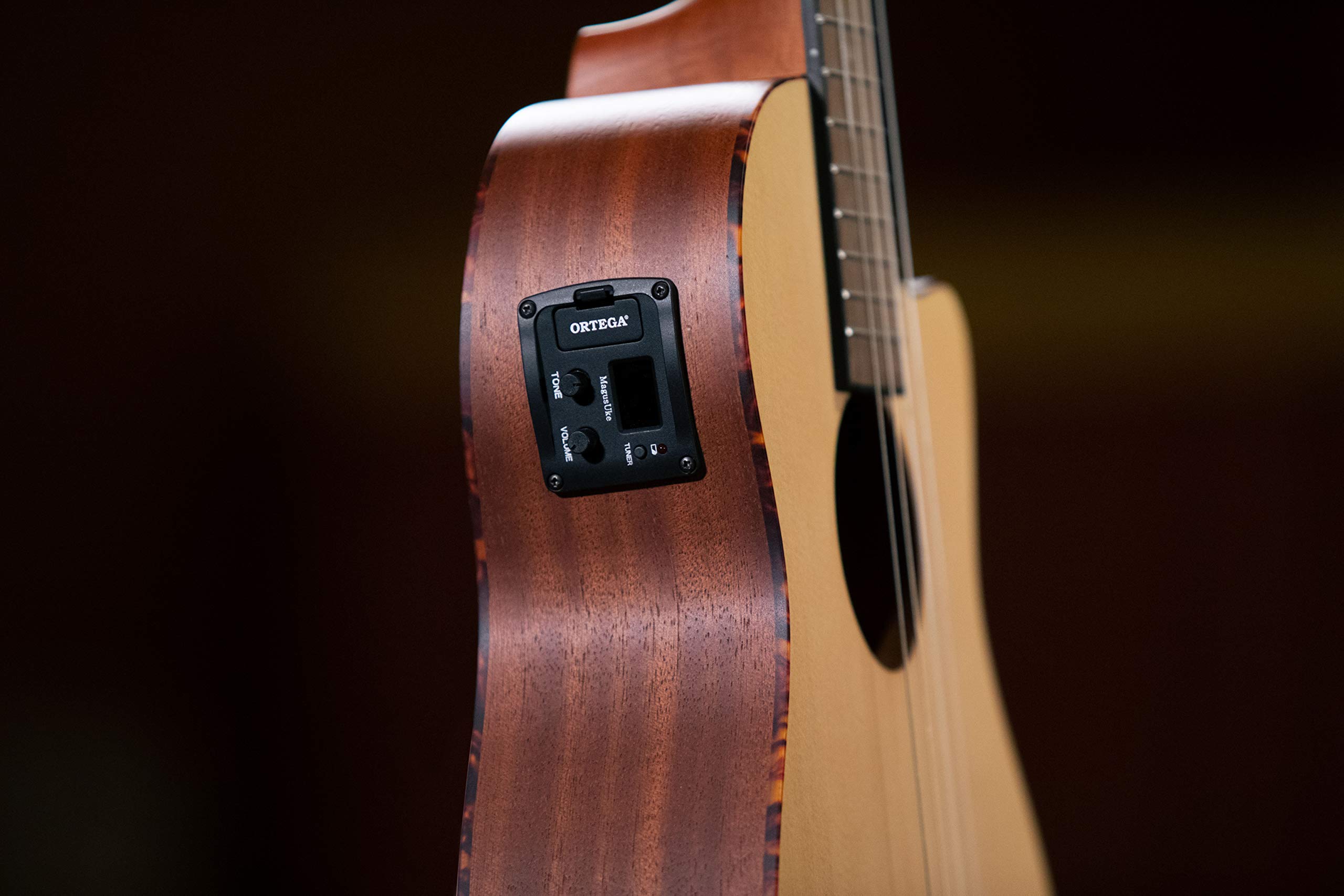 ortega-guitars-ru5ce-ba-ukulele-baritono-elettro-acustico-bonfire-series-abete-s image 6