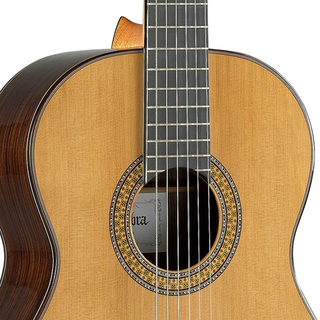alhambra-guitarras-9-p-chitarra-classica-da-concerto image 3